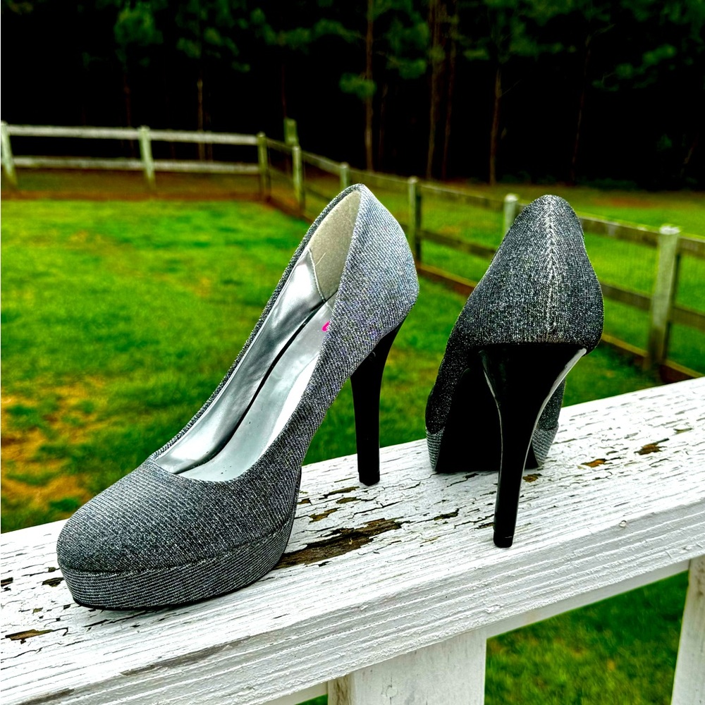 Nine & Company platform heel
